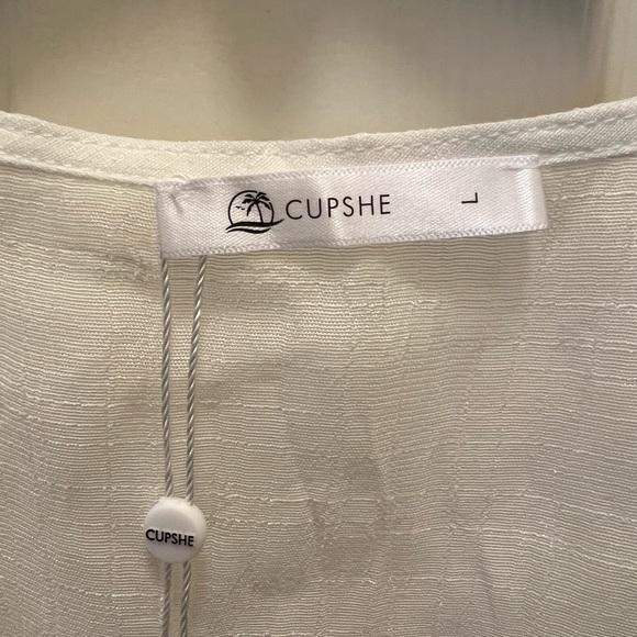 NWT White Cupshe beach swimsuit coverup dress - Picture 3 of 4